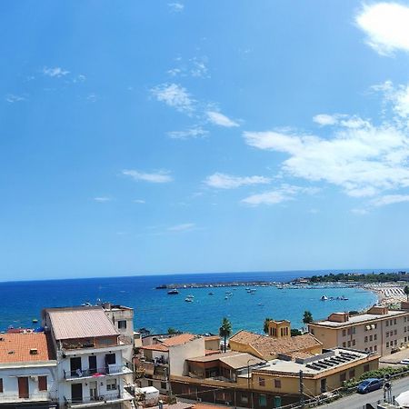 Appartamento A Casa Dei Nonni Giardini Naxos Esterno foto