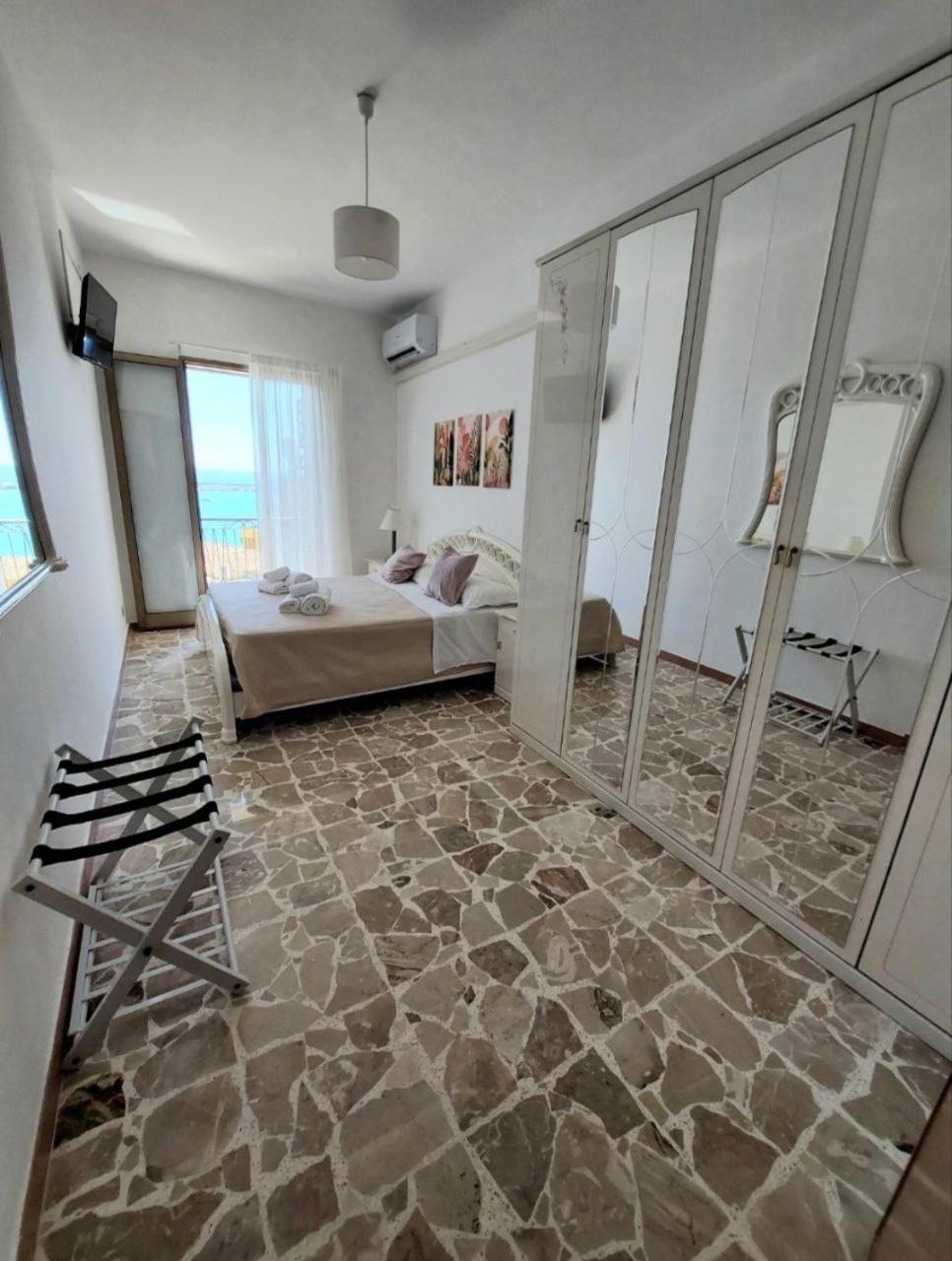 Appartamento A Casa Dei Nonni Giardini Naxos Esterno foto